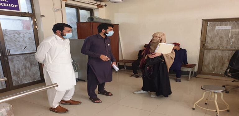 Director visited O&P PRC centre at Miran shah